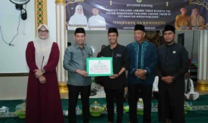 9ddd3179c68795aa0bacc8d01b9d9d0e99bba031b8066b5ccf51a80363bc48f1.0